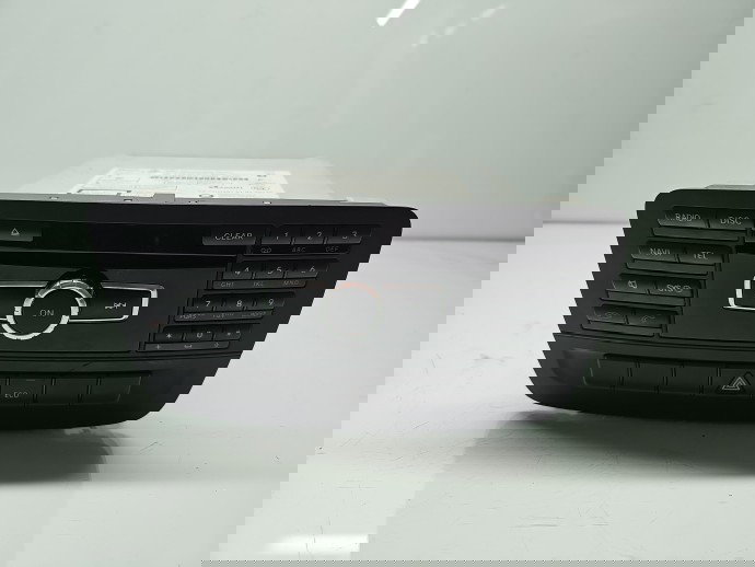 Radio CD cu navigatie Mercedes Clasa A (W176) [Fabr 2012-2018] A2469000012