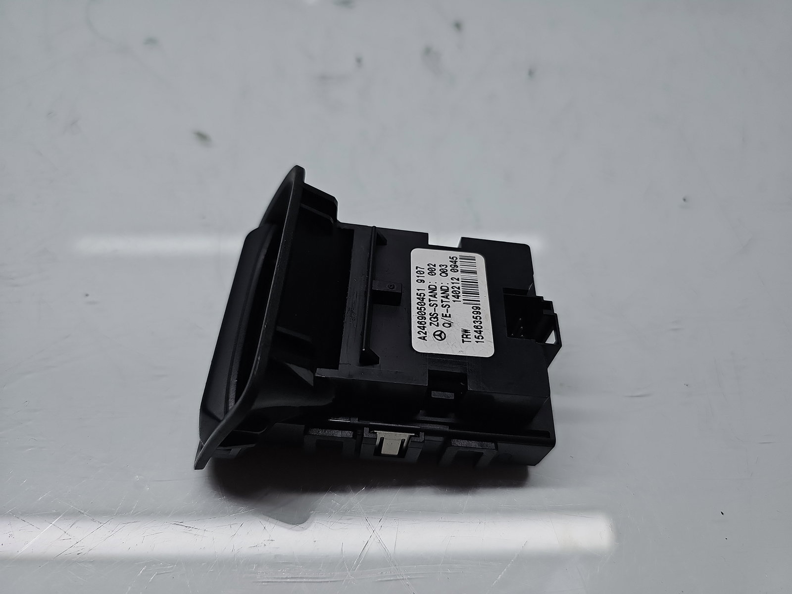 Buton frana de mana Mercedes Clasa A (W176) [Fabr 2012-2018] A2469050451 - imagine 2