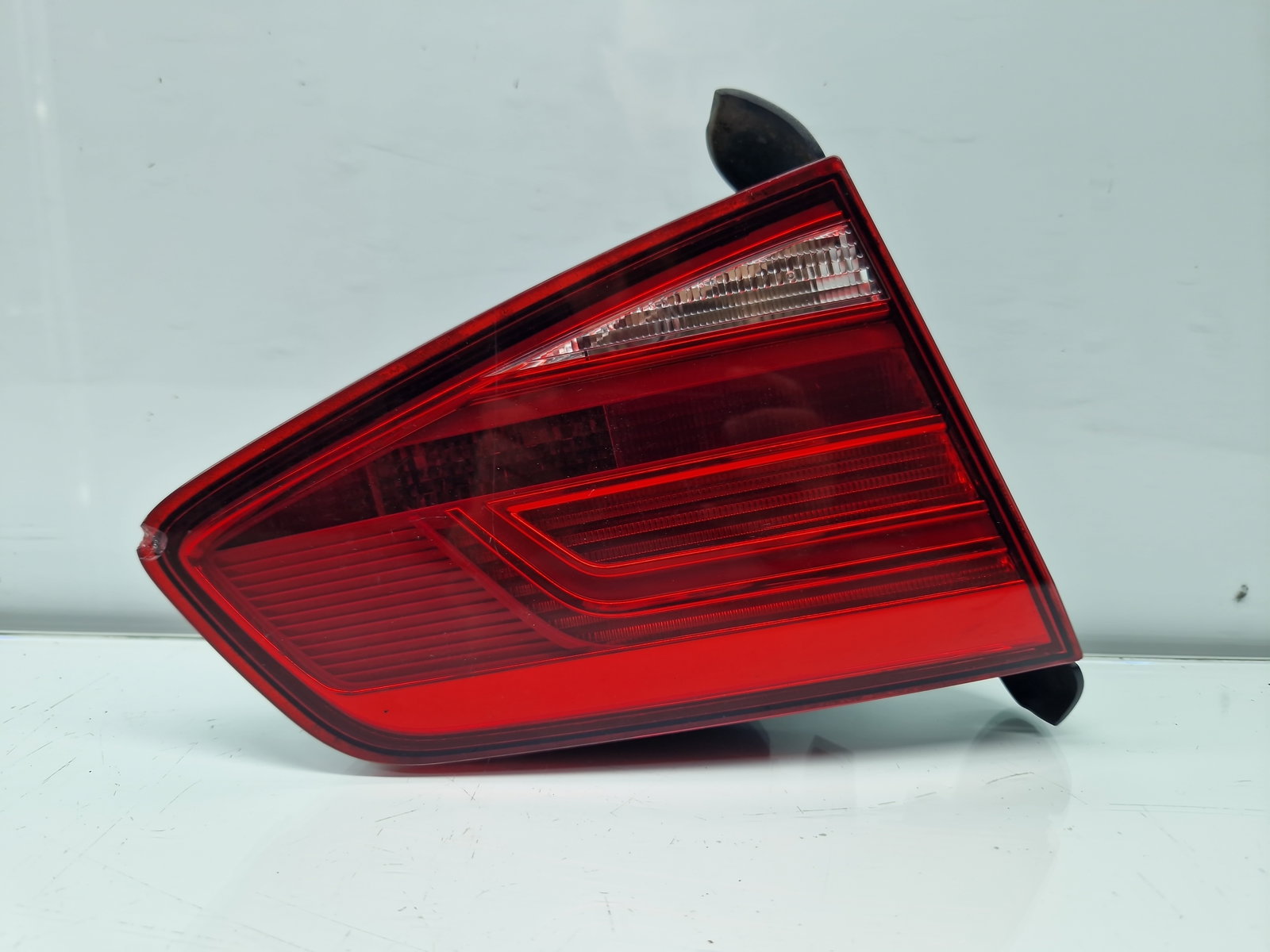 Stop haion stanga Volkswagen Passat B8 (3G2) [Fabr 2015-prezent] OEM - imagine 5