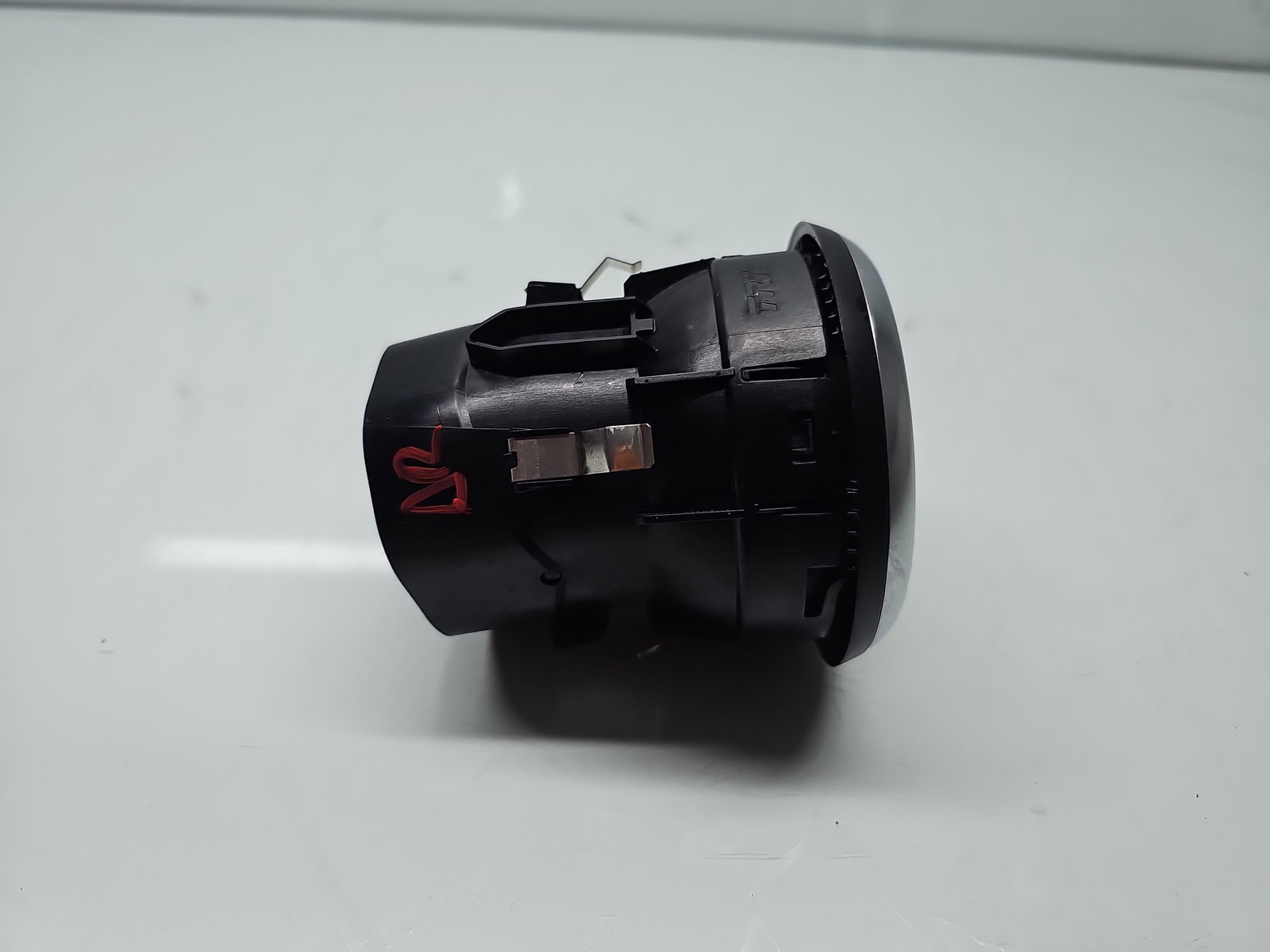 Grila aerisire dreapta Mercedes Clasa A (W176) [Fabr 2012-2018] A1768300354 - imagine 4