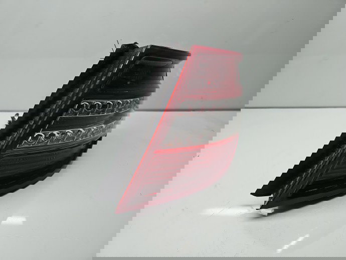 Stop aripa dreapta Mercedes Clasa C (W204) [Fabr 2007-2014] A2048204064