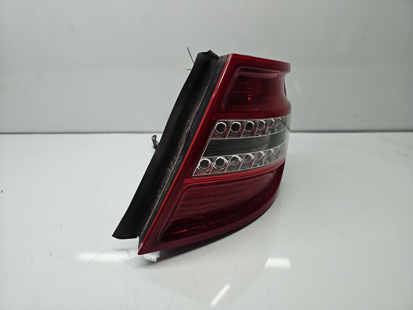 Stop aripa dreapta Mercedes Clasa C (W204) [Fabr 2007-2014] A2048204064 - imagine 2