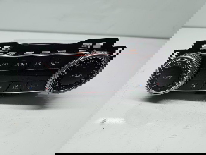 Panou comanda clima Mercedes Clasa C (W204) [Fabr 2007-2014] 2048300590