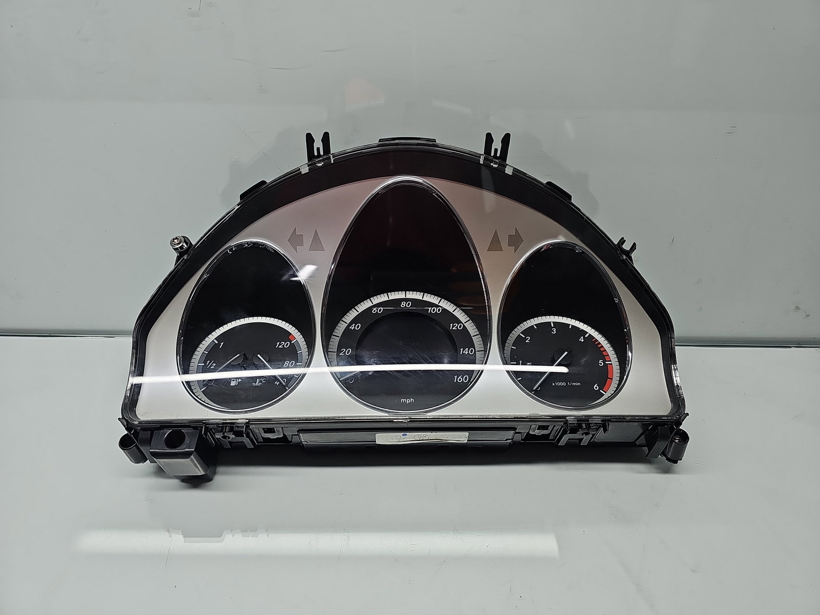 Ceas bord Mercedes Clasa C (W204) [Fabr 2007-2014] A2044400111 - imagine 1