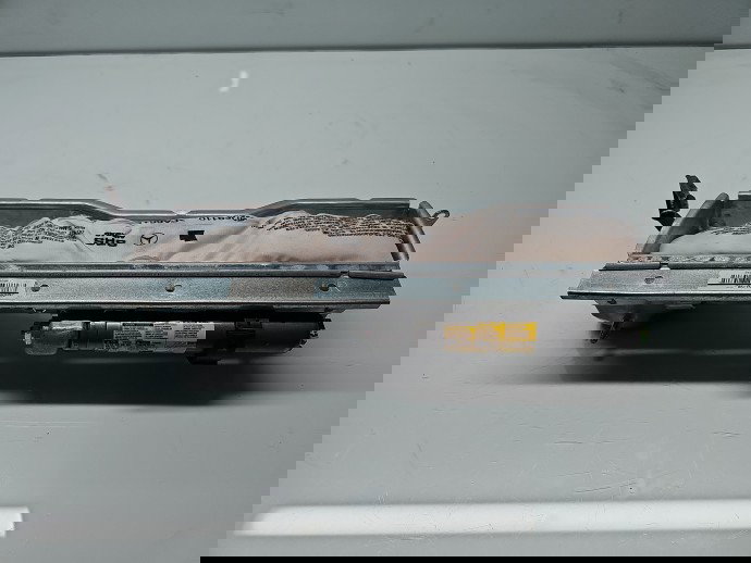 Airbag genunchi Mercedes Clasa C (W204) [Fabr 2007-2014] 306026999-AR