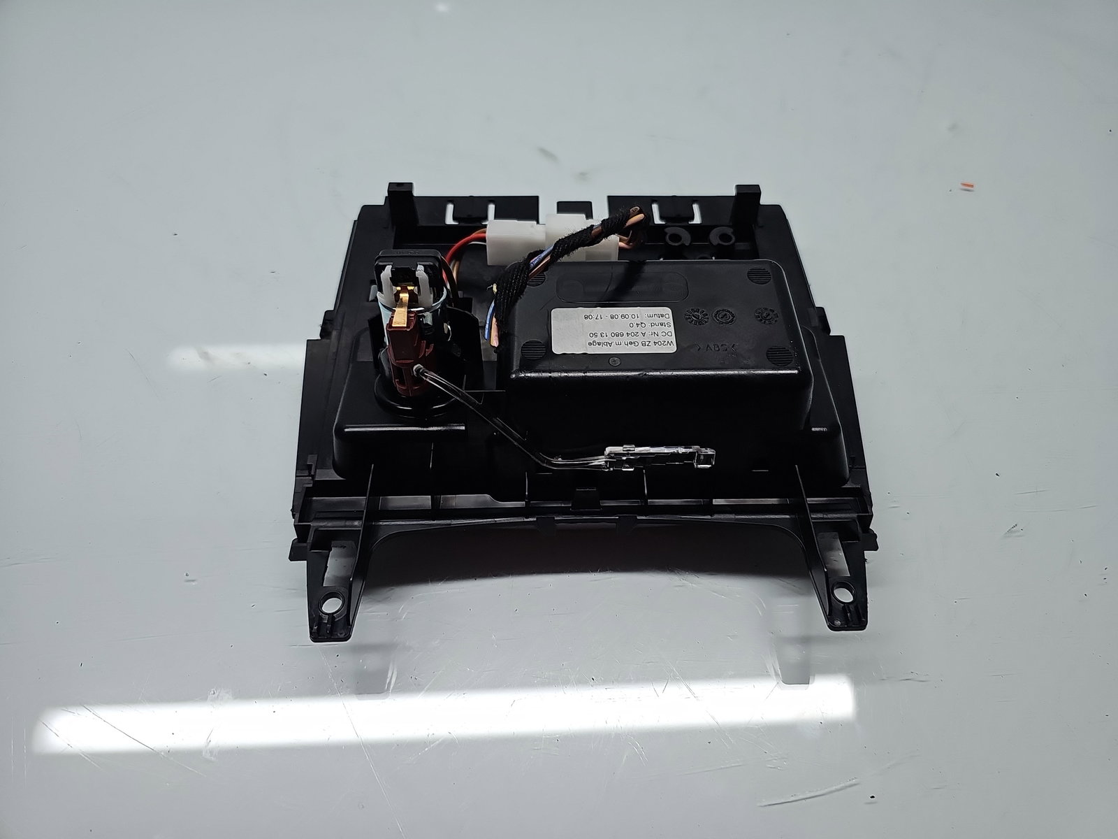 Scrumiera Mercedes Clasa C (W204) [Fabr 2007-2014] A2046801350 - imagine 4