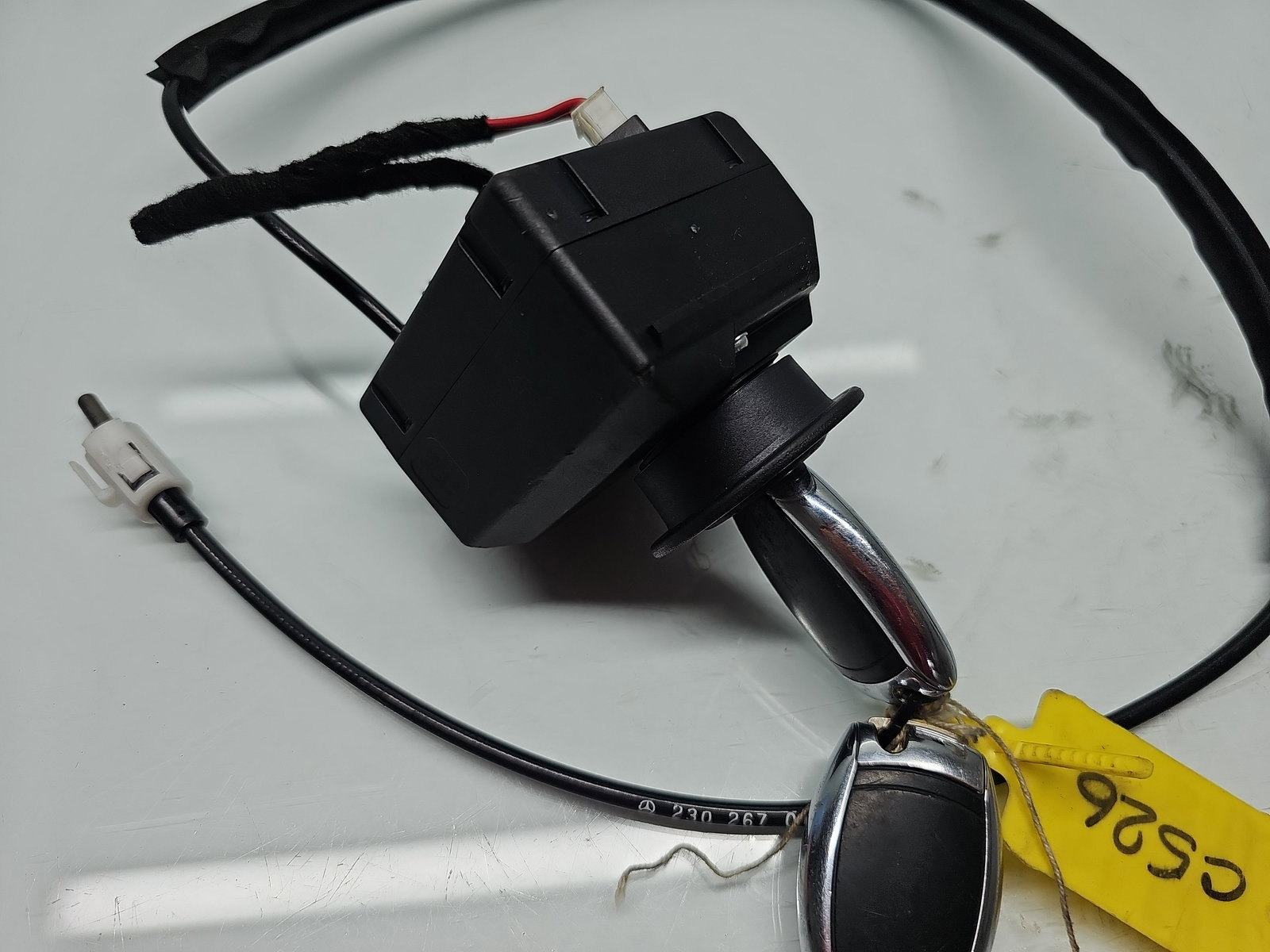 Contact cu cheie Mercedes Clasa C (W204) [Fabr 2007-2014] A2075450108 2.2 CDI 646811 125KW / 170CP - imagine 2