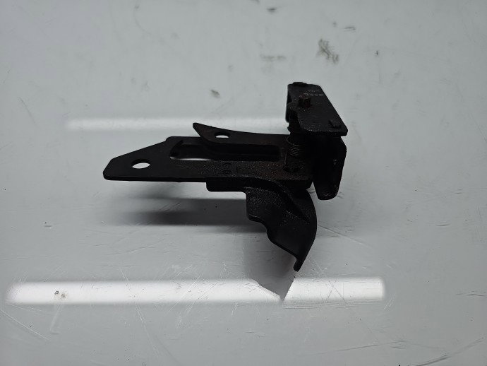 Maner deschidere capota Mercedes Clasa C (W204) [Fabr 2007-2014] A2048800064