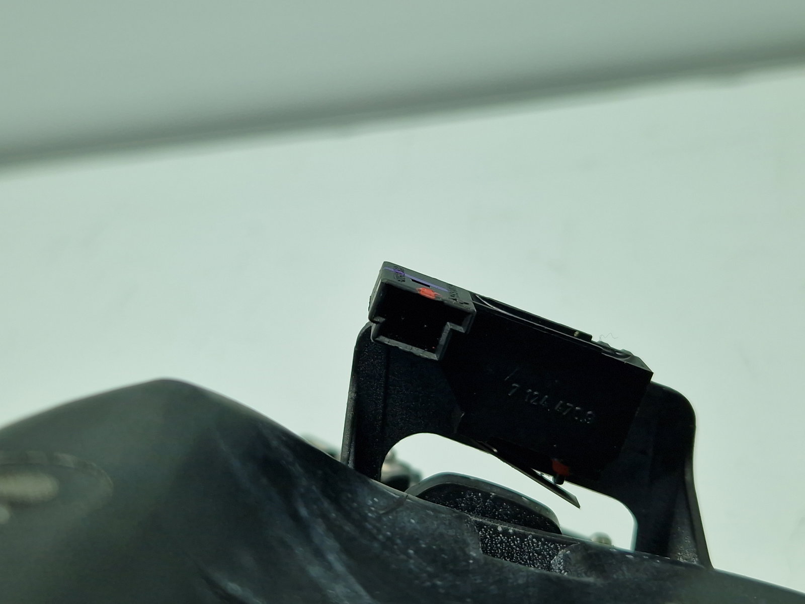 Buton deschidere haion MINI Countryman (R60) [Fabr 2010-2016] 51249802314 - imagine 5