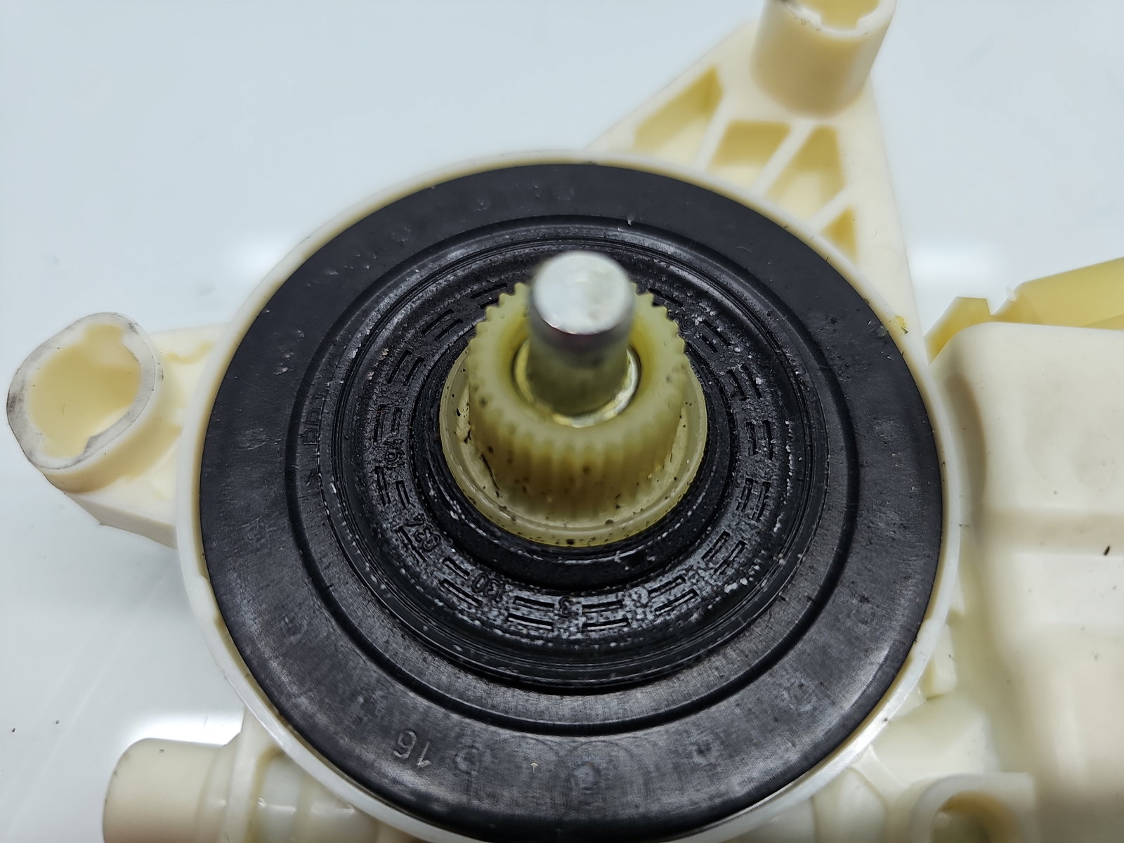 Motoras geam stanga spate Mercedes Clasa C (W204) [Fabr 2007-2014] A2048200542 - imagine 3