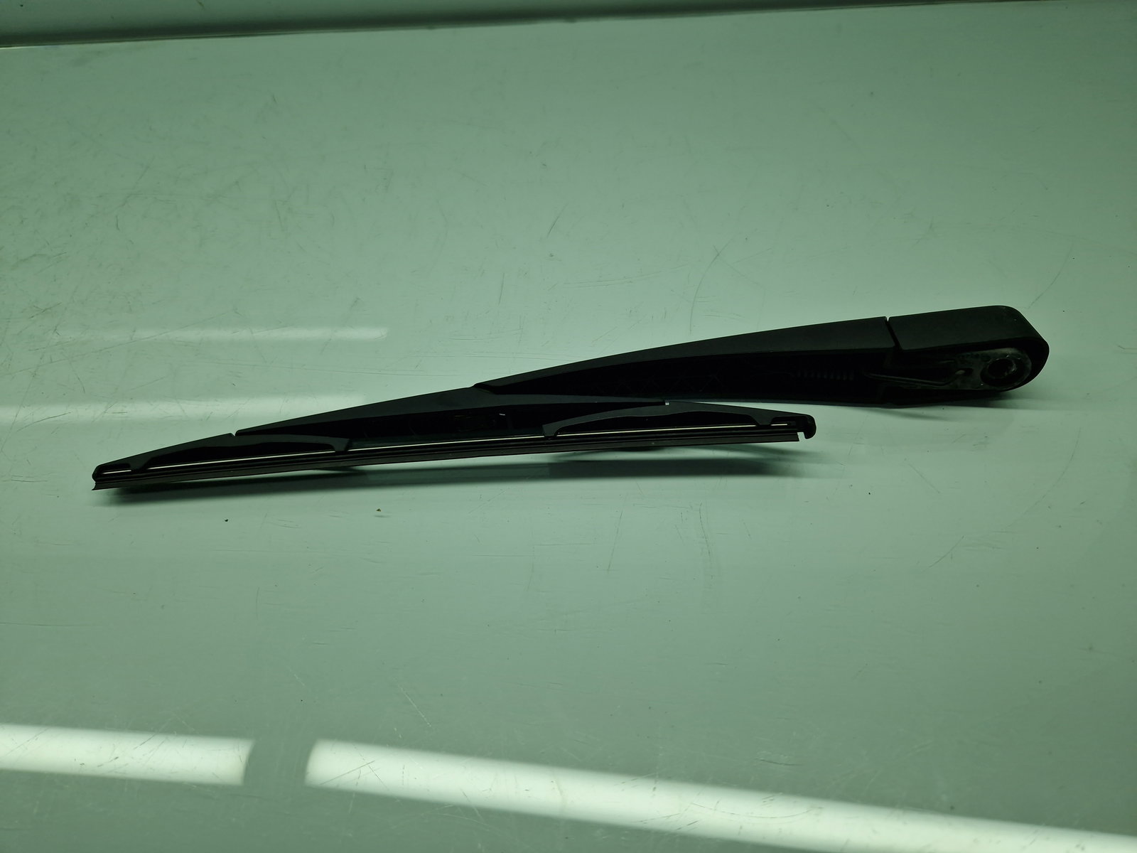 Brat stergator haion Hyundai ix35 (LM) [Fabr 2010-2017] OEM - imagine 2