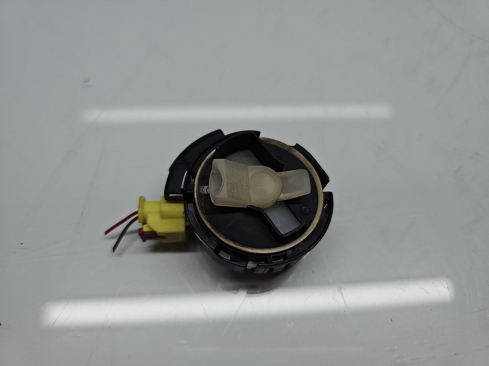 Senzor impact Volkswagen Passat B8 (3G2) [Fabr 2015-prezent] 3Q0959354 - imagine 1