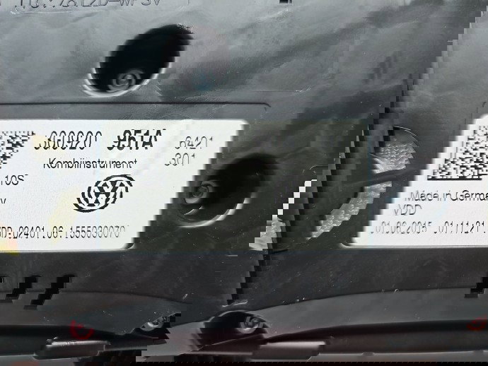 Ceas bord Volkswagen Passat B8 (3G2) [Fabr 2015-prezent] 3G0920951A