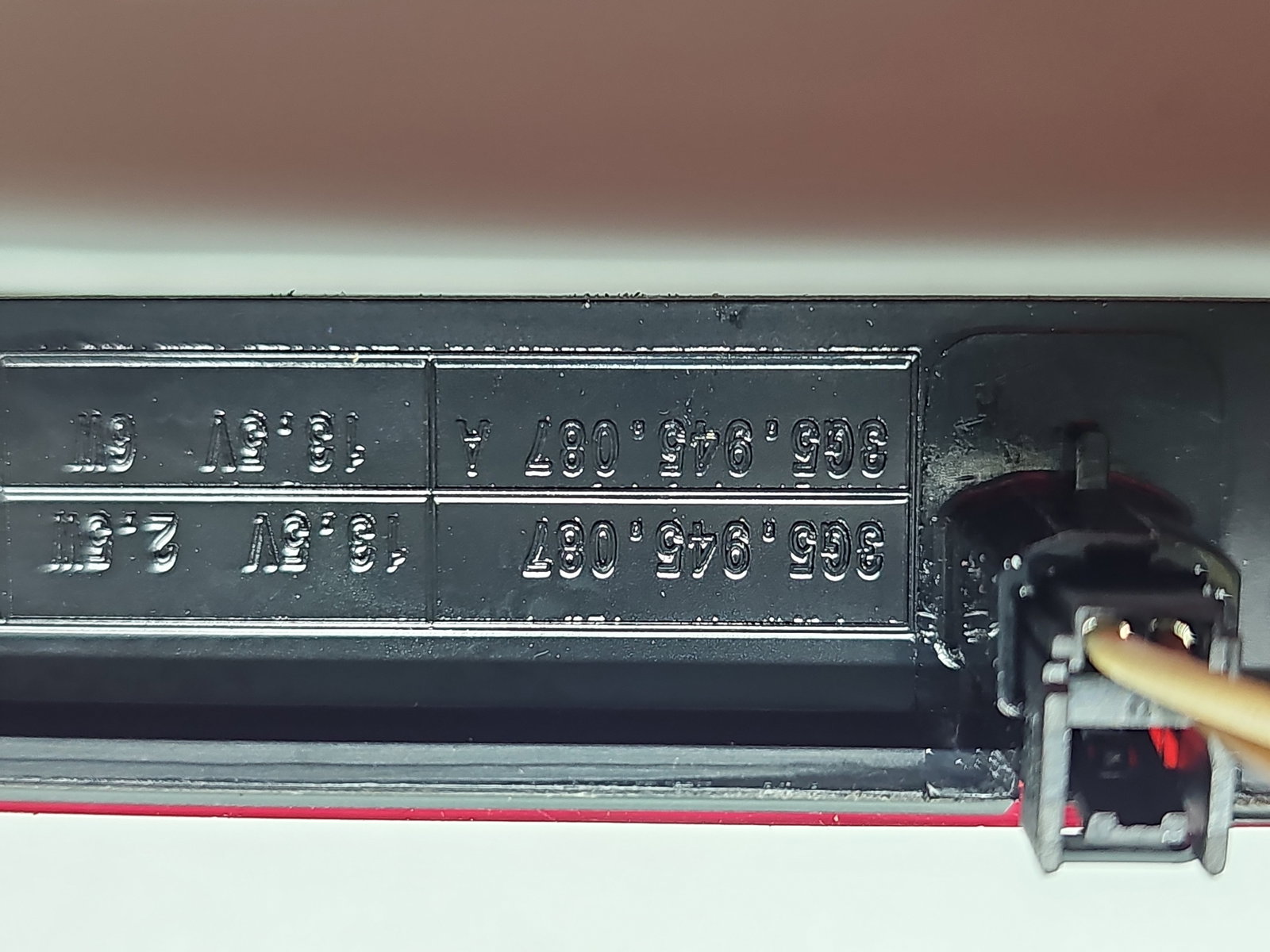 Stop auxiliar Volkswagen Passat B8 (3G2) [Fabr 2015-prezent] 3G5945087 - imagine 4