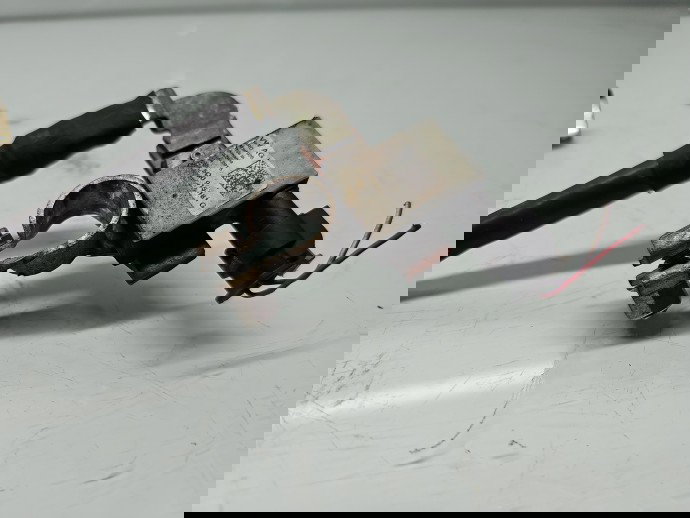 Borna baterie (-) Volkswagen Passat B8 (3G2) [Fabr 2015-prezent] 5Q0915181G