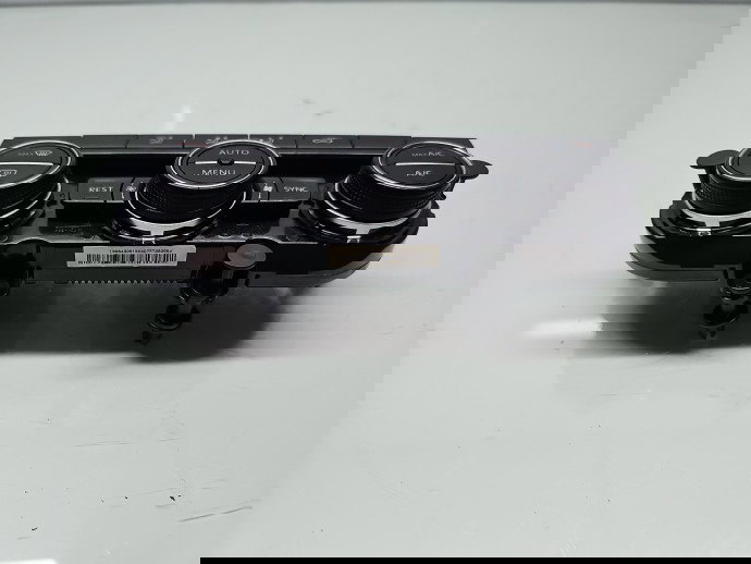 Panou comanda clima Volkswagen Passat B8 (3G2) [Fabr 2015-prezent] 5G0907044BF