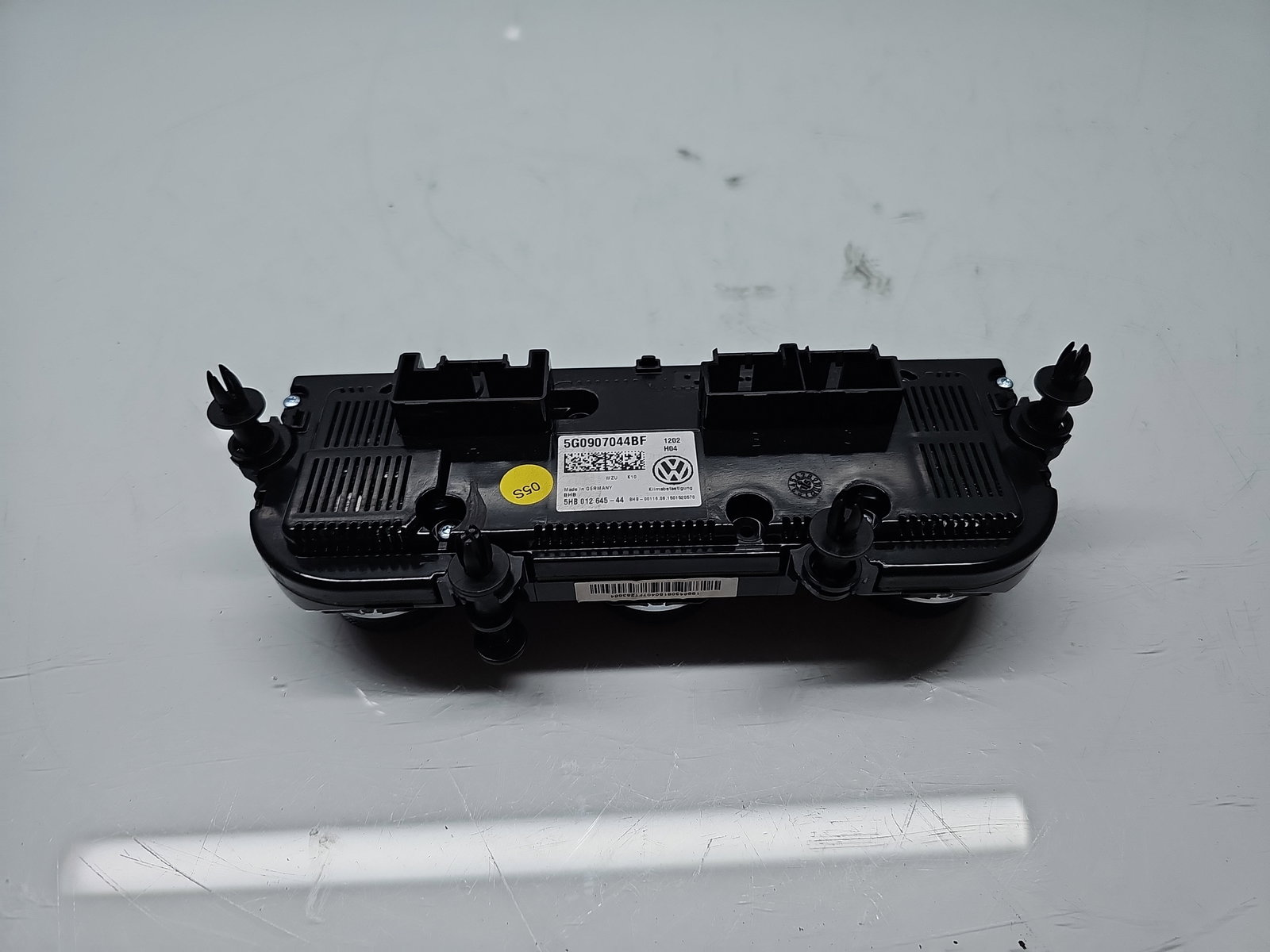 Panou comanda clima Volkswagen Passat B8 (3G2) [Fabr 2015-prezent] 5G0907044BF - imagine 4