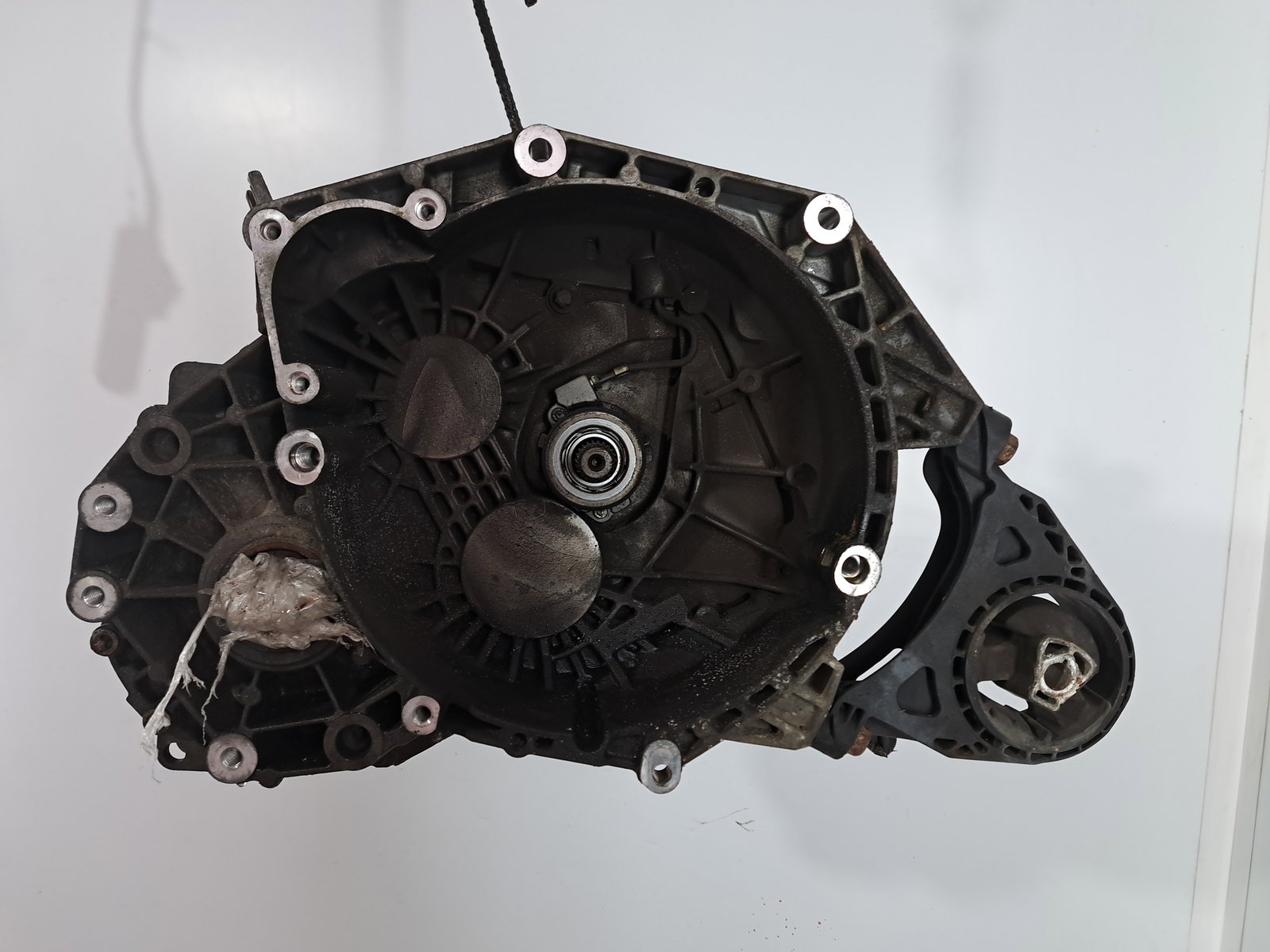 Cutie viteze manuala 6 trepte Opel Astra J [Fabr 2009-2015] 2.0 CDTI A20DTH F40 118KW / 160CP - imagine 1