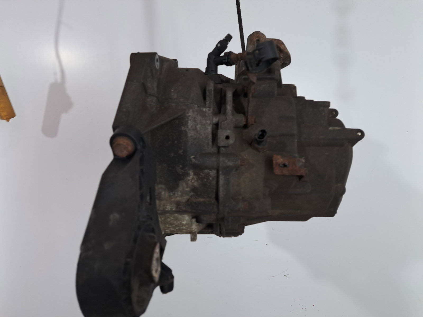 Cutie viteze manuala 6 trepte Opel Astra J [Fabr 2009-2015] 2.0 CDTI A20DTH F40 118KW / 160CP - imagine 2