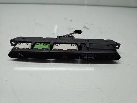 Butoane comenzi consola centrala Volkswagen Passat B8 (3G2) [Fabr 2015-prezent] 3G0927132A