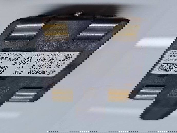 Senzor radar distronic Volkswagen Passat B8 (3G2) [Fabr 2015-prezent] 3Q0907561C