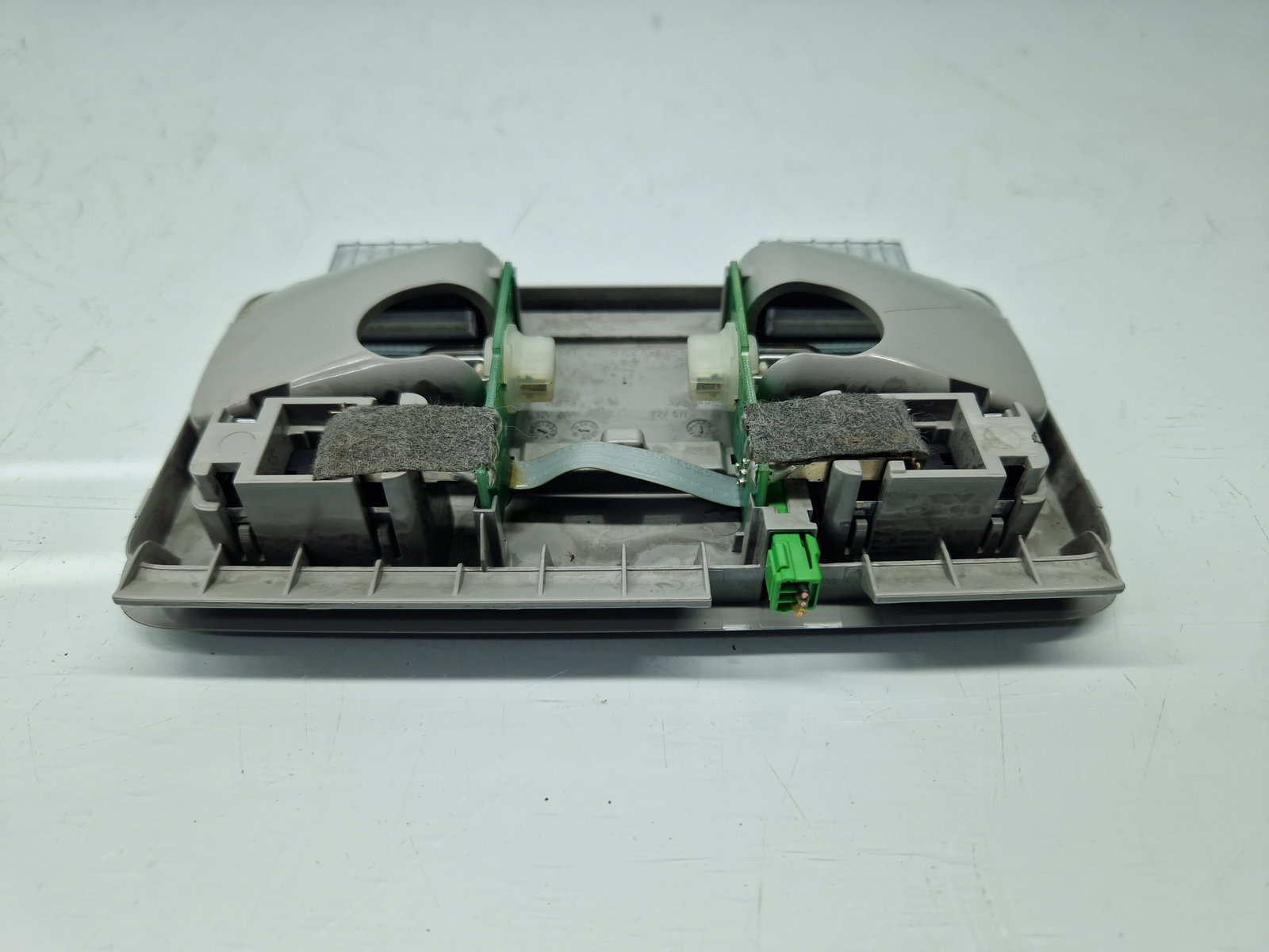 Plafoniera spate Jaguar XF (X250) [Fabr 2008-2015] Facelift 8X23-MBBS-A - imagine 4