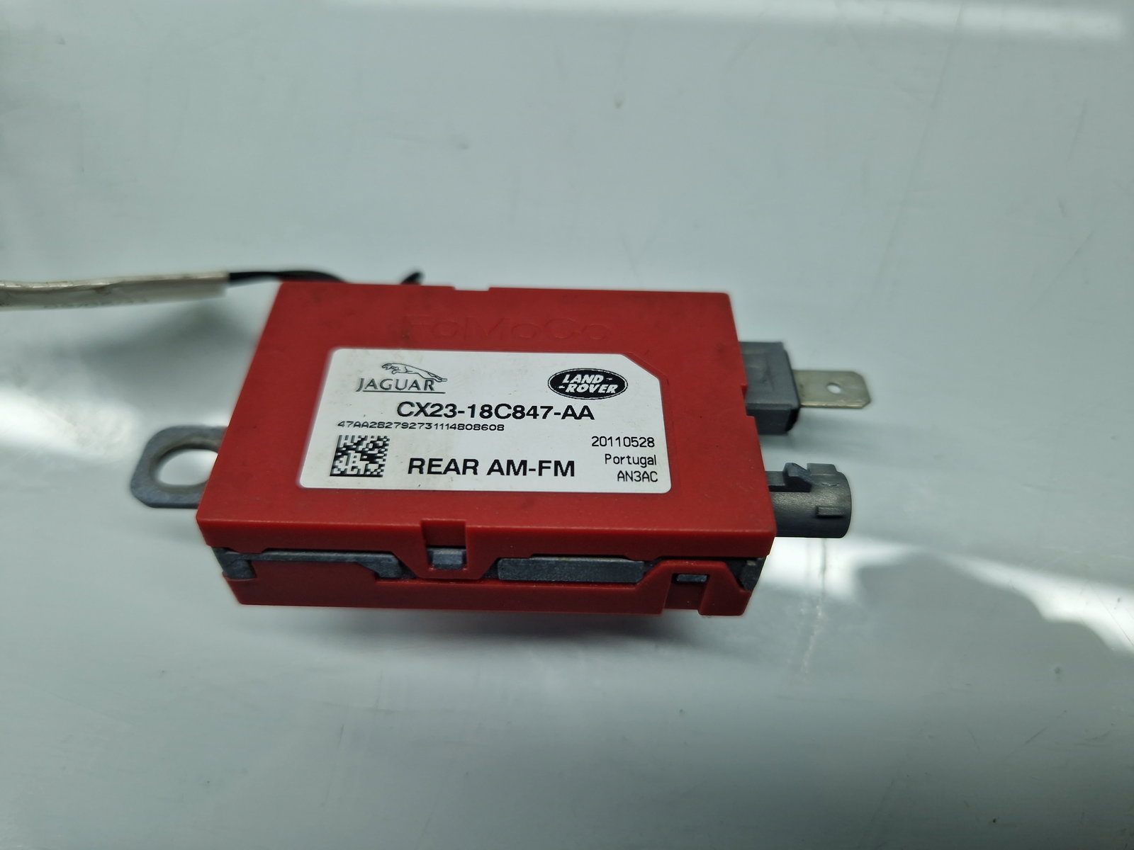 Amplificator antena Jaguar XF (X250) [Fabr 2008-2015] Facelift CX23-18C847-AA - imagine 1