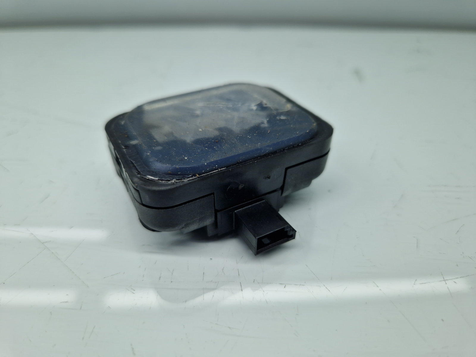 Senzor ploaie Jaguar XF (X250) [Fabr 2008-2015] Facelift 8X23-17D547-BD - imagine 2