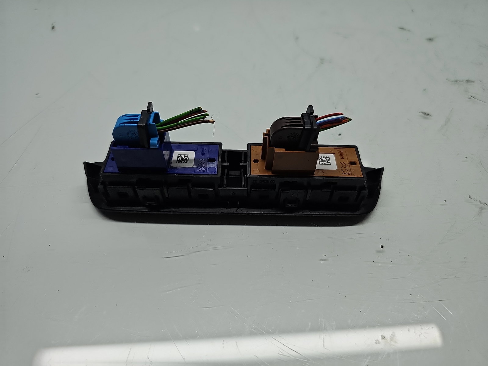 Butoane comenzi consola centrala PEUGEOT 2008 [Fabr 2013-prezent] 980299312 - imagine 3