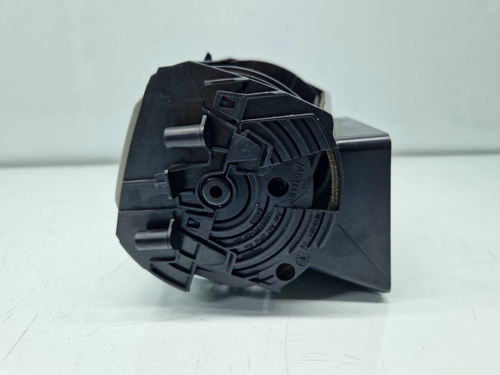 Grila aerisire dreapta Jaguar XF (X250) [Fabr 2008-2015] Facelift 6616-001 - imagine 4