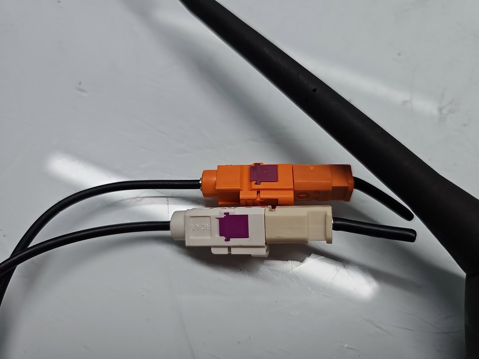 Antena PEUGEOT 2008 [Fabr 2013-prezent] 9804058080 - imagine 4