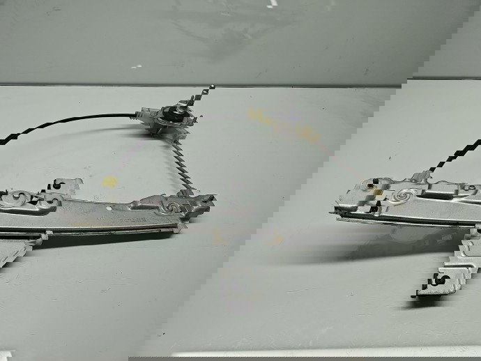 Macara manuala geam stanga spate PEUGEOT 2008 [Fabr 2013-prezent] 9673153980