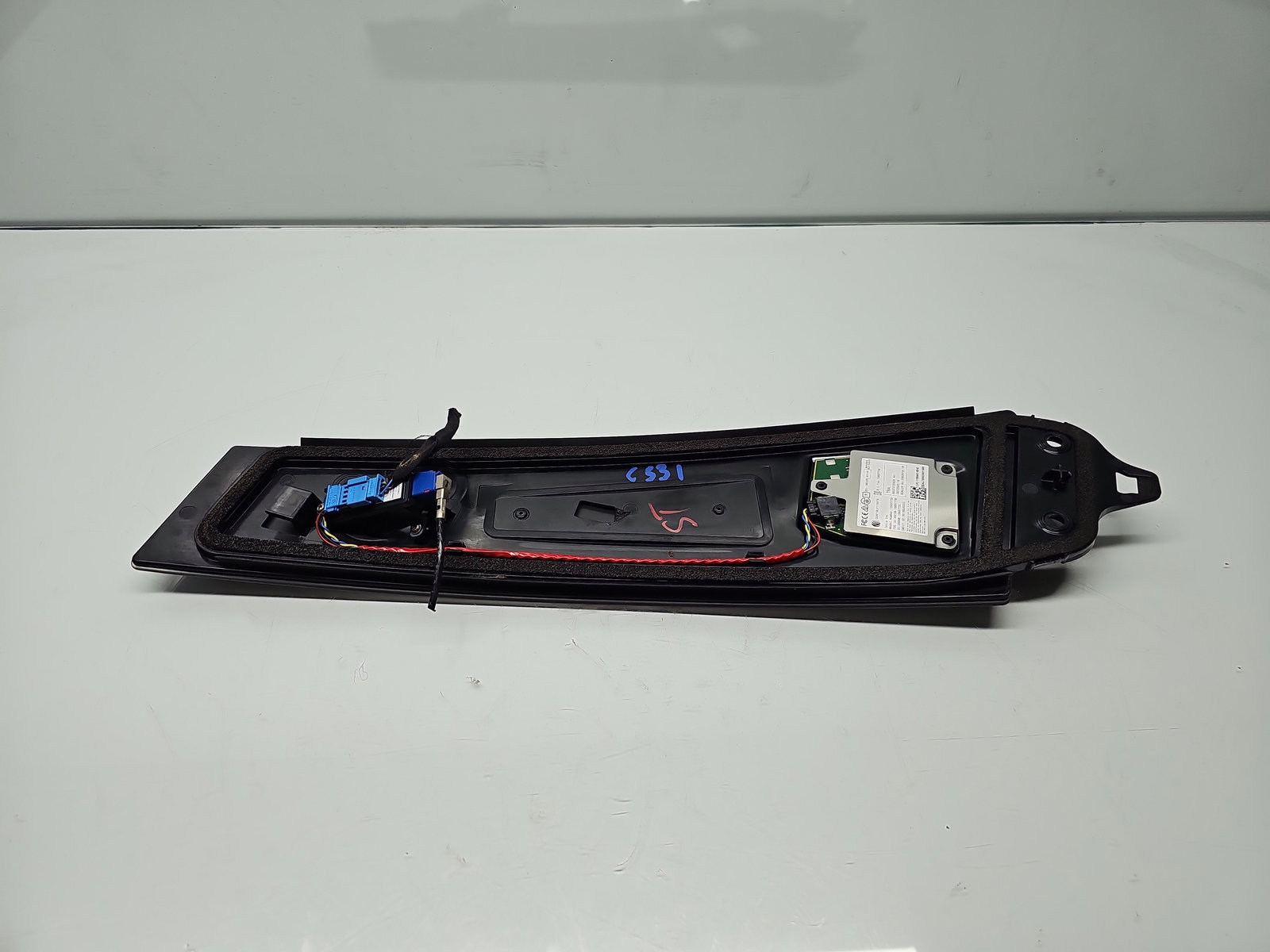 Ornament stalp stanga TESLA Model 3 [Fabr 2020-2025] 1109254-00-C - imagine 4