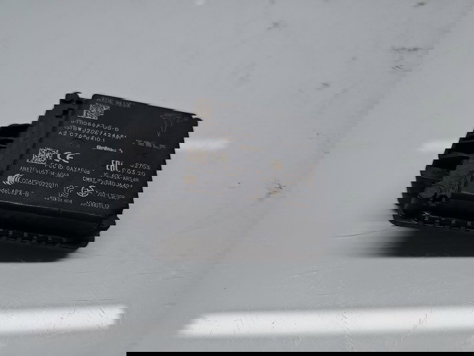 Modul confort TESLA Model 3 [Fabr 2020-2025] 1108647-00-D