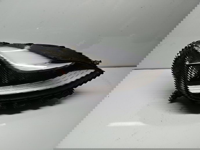 Far dreapta TESLA Model 3 [Fabr 2020-2025] 1077380-00-C