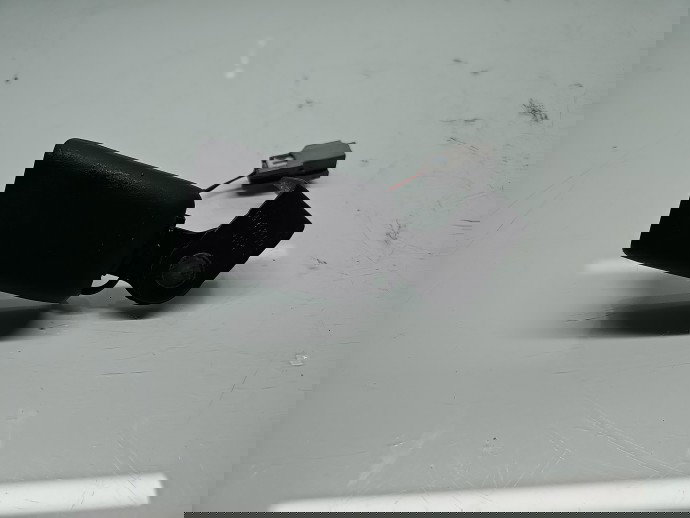 Capsa centura stanga spate TESLA Model 3 [Fabr 2020-2025] 1085939-01-E