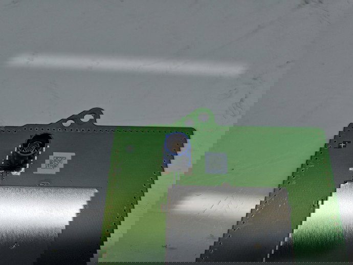 Antena TESLA Model 3 [Fabr 2020-2025] 1079734-00-C