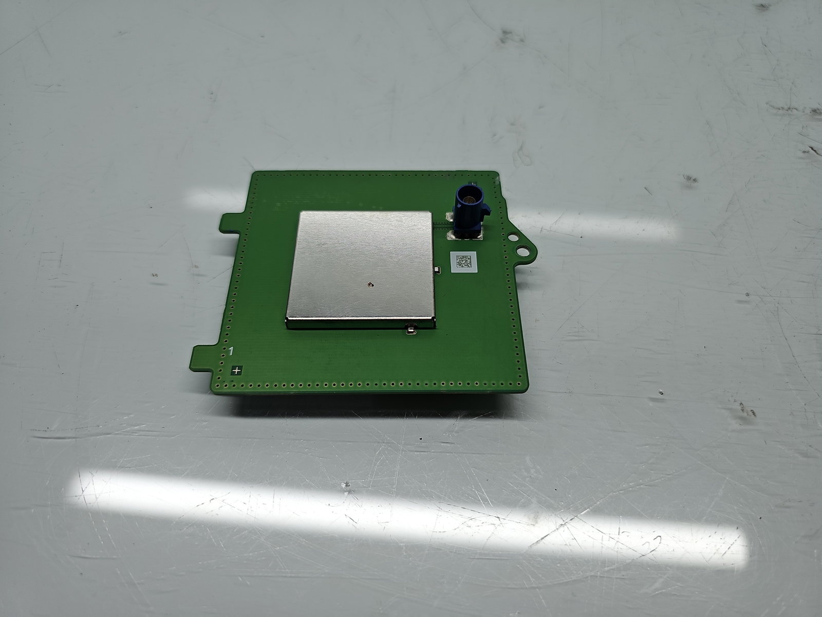 Antena TESLA Model 3 [Fabr 2020-2025] 1079734-00-C - imagine 4