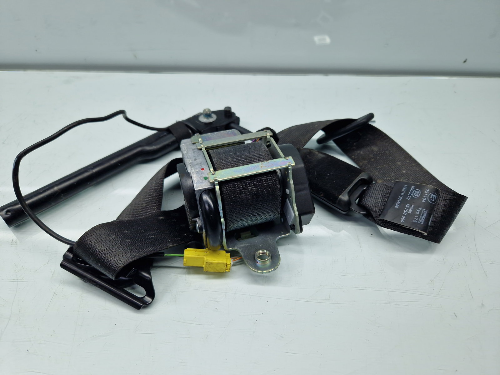 Centura stanga fata Opel Astra J [Fabr 2009-2015] 13297088 - imagine 1