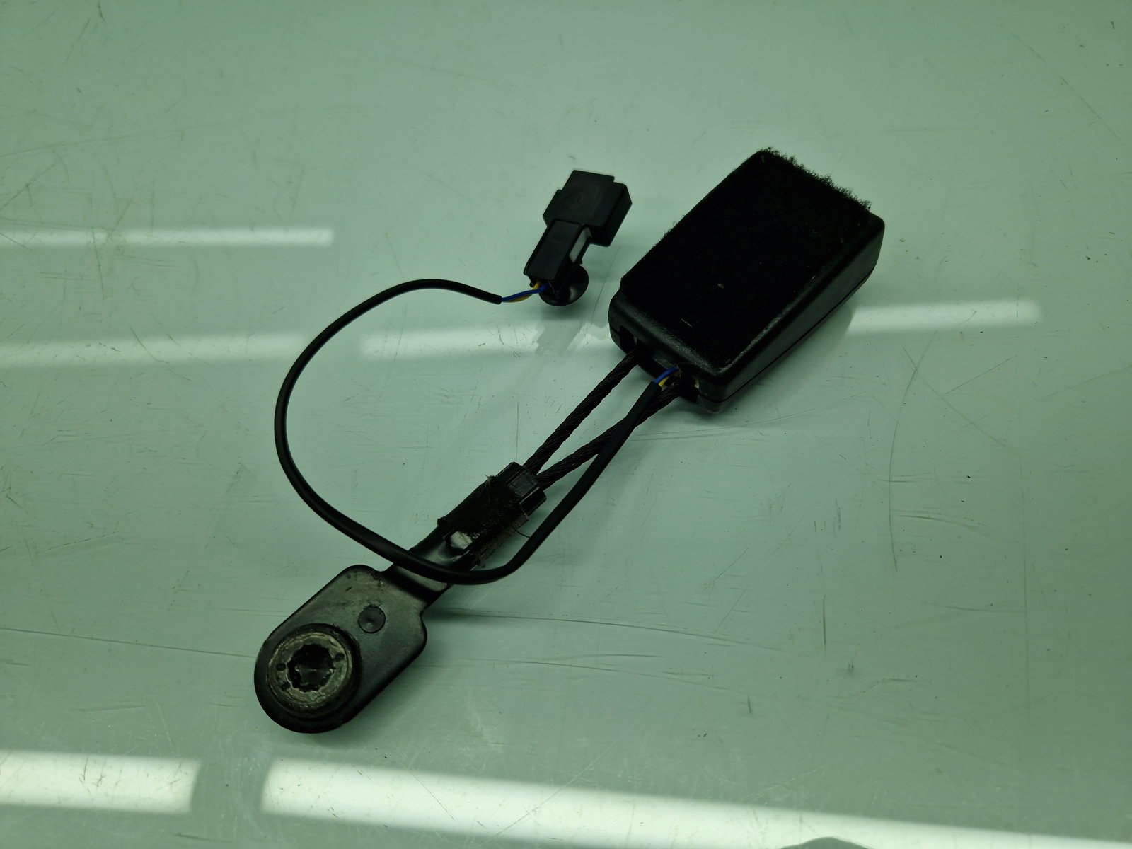 Capsa centura stanga fata Opel Astra J [Fabr 2009-2015] 13330865 - imagine 2