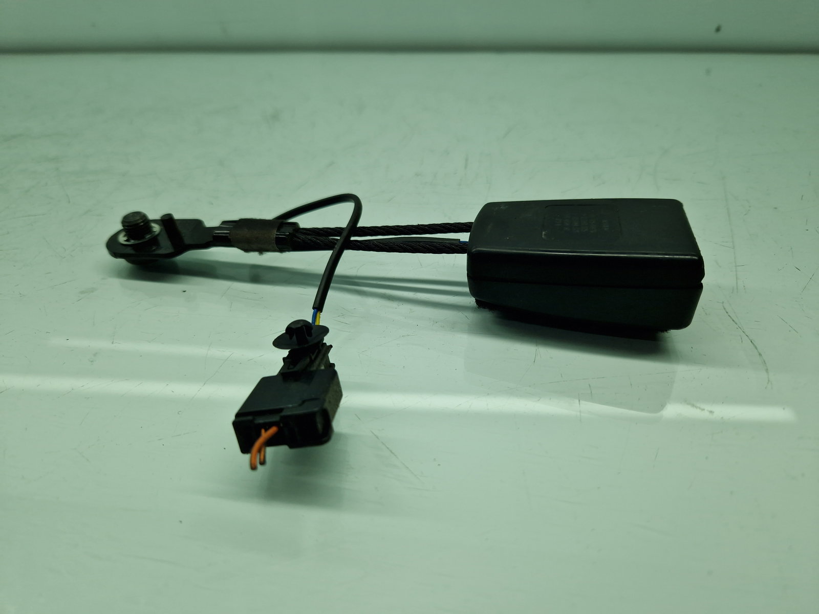 Capsa centura dreapta fata Opel Astra J [Fabr 2009-2015] 12848375 - imagine 1