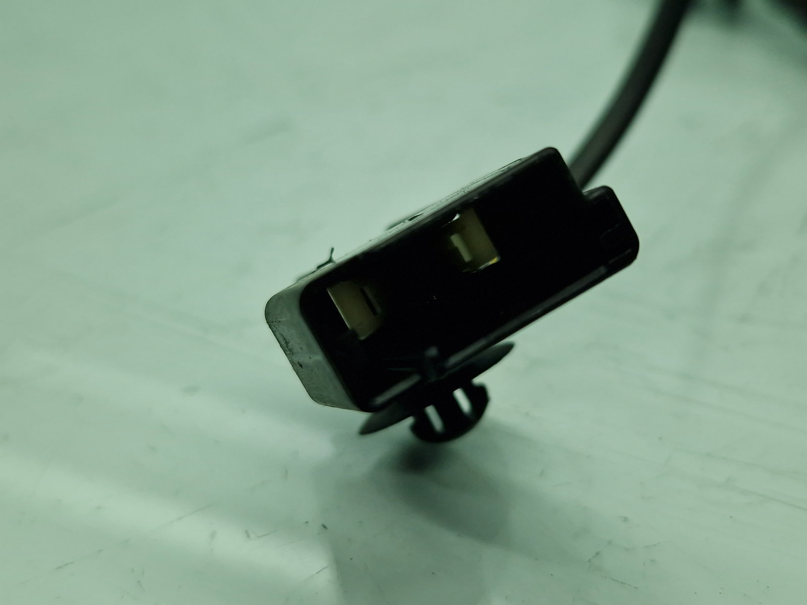 Capsa centura dreapta fata Opel Astra J [Fabr 2009-2015] 12848375 - imagine 5