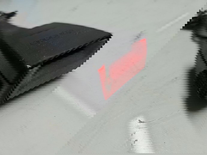 Capsa centura dreapta fata AUDI A6 (4G2, C7) S-line [Fabr 2012-2017] 8K0857755F