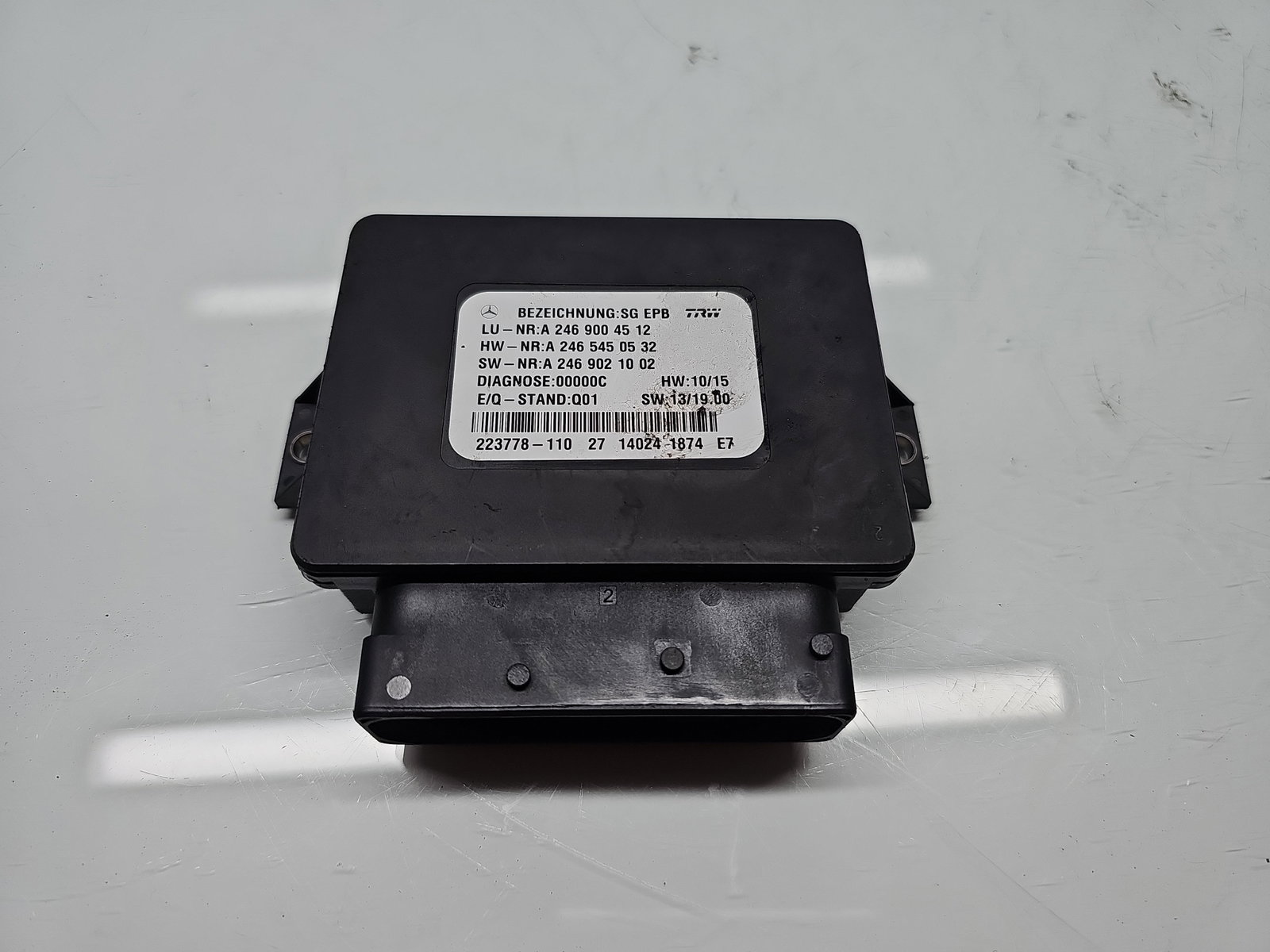 Calculator frana de mana Mercedes Clasa A (W176) [Fabr 2012-2018] A2469004512 1.5 CDI 607951 80KW / 109CP