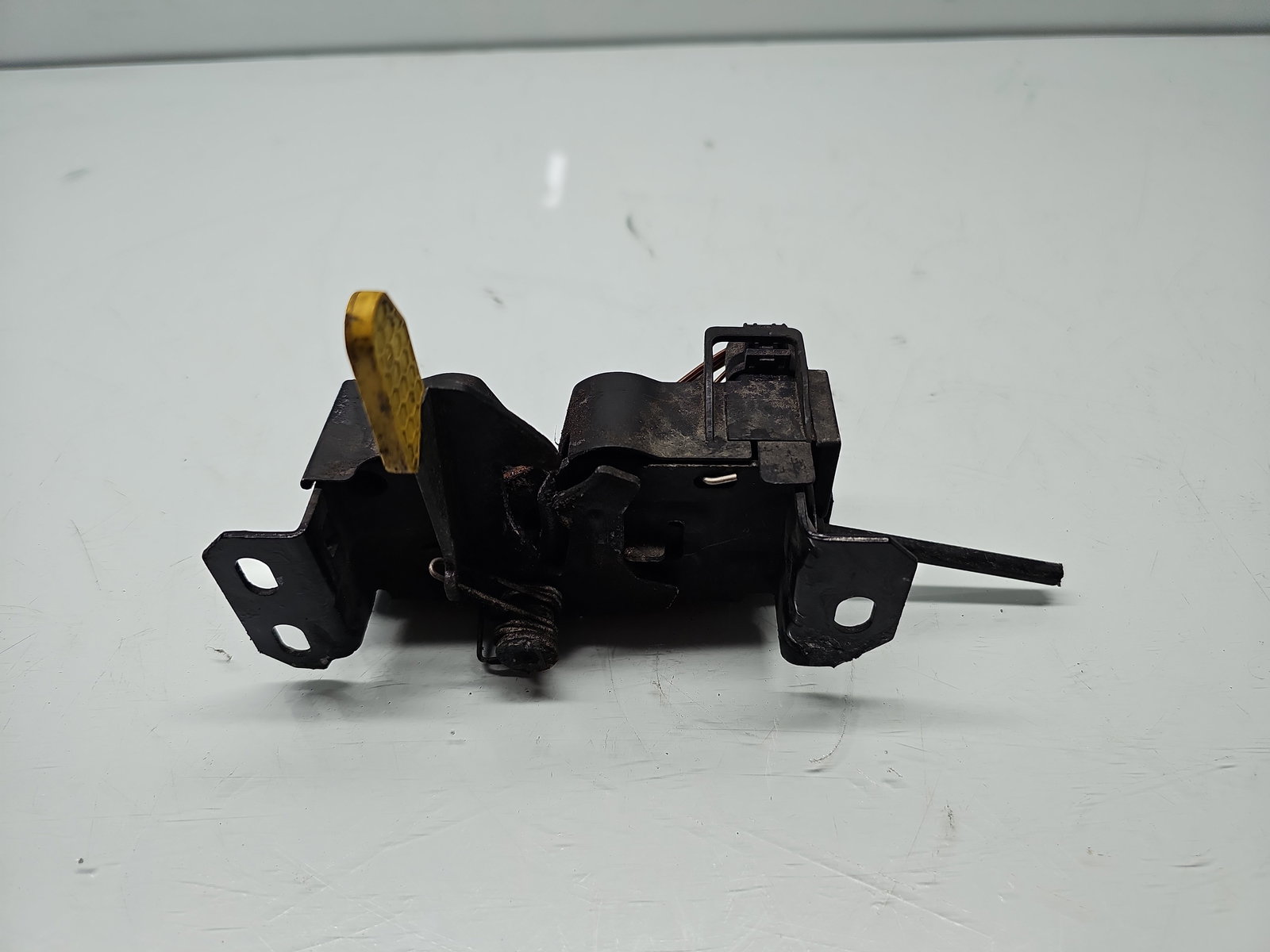 Broasca capota Mercedes Clasa A (W176) [Fabr 2012-2018] A2468700558 - imagine 1