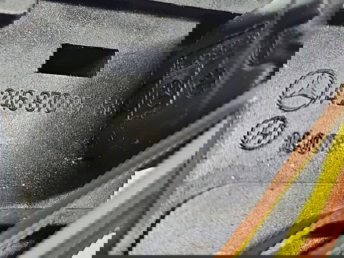 Broasca capota Mercedes Clasa A (W176) [Fabr 2012-2018] A2468700558