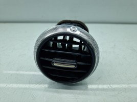 Grila aerisire dreapta AUDI A3 (8P1) [Fabr 2003-2012] 8P0820901C