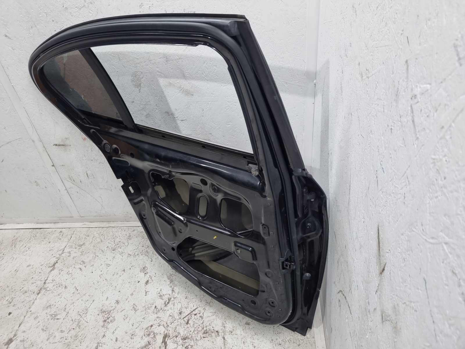 Usa stanga spate Bmw 5 (F10) [Fabr 2011-2016] Berlina Pachet M 416 Carbonschwarz Mc - imagine 6