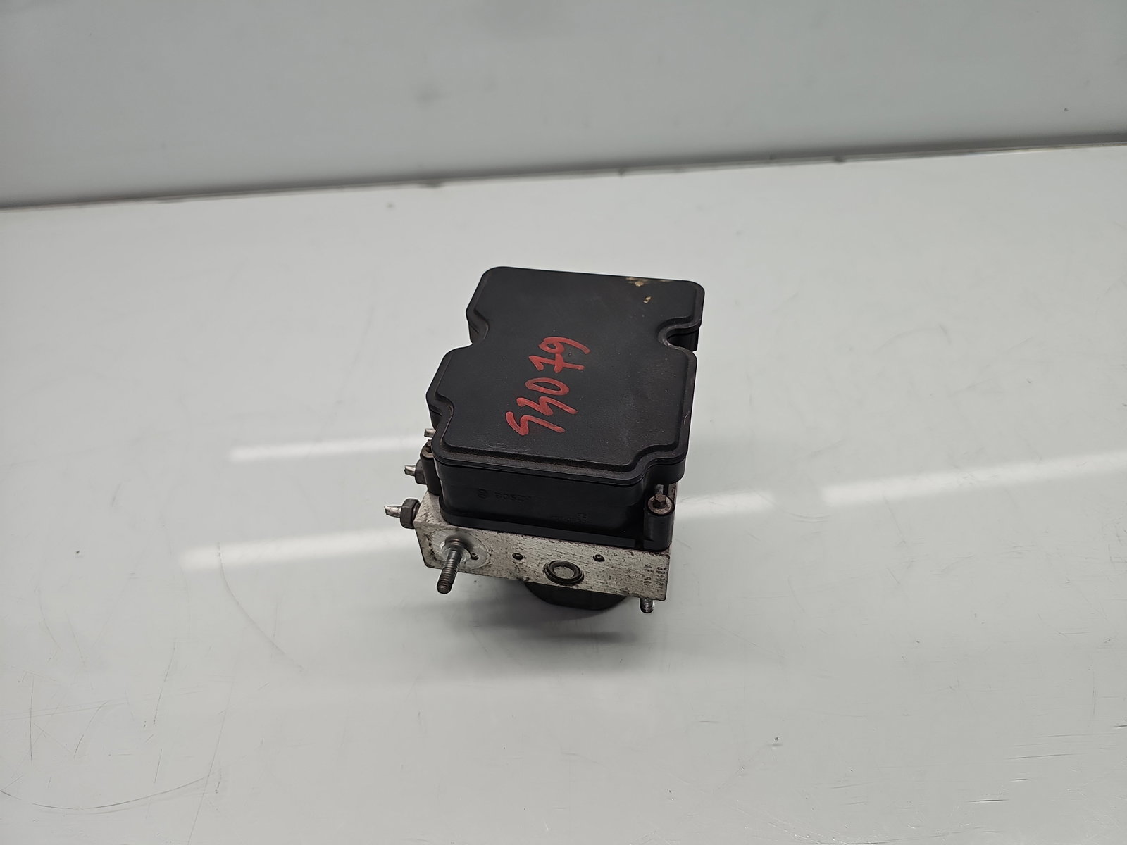 Pompa ABS Dacia Logan MCV 2 [Fabr 2013-2022] 476608644R 1.5 dCi K9K792 66KW / 90CP - imagine 1