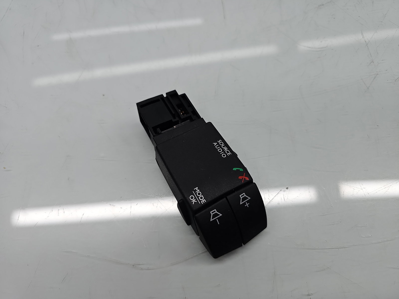 Buton comenzi volan Dacia Logan MCV 2 [Fabr 2013-2022] 255522448R - imagine 4